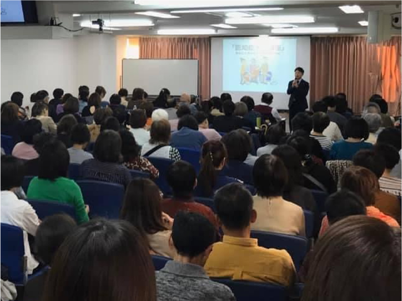 新大阪地区での健康講演の様子